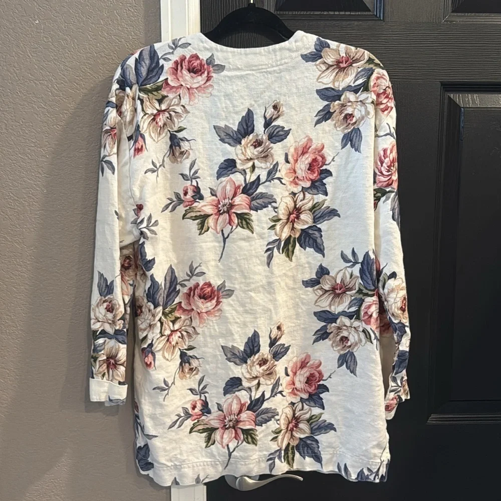Karen Kane Floral Blouse - Cream and Pink - Picture 5 of 5